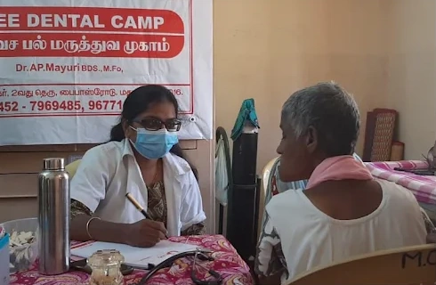 Dr. Mayuri AP providing personalized dental recommendations